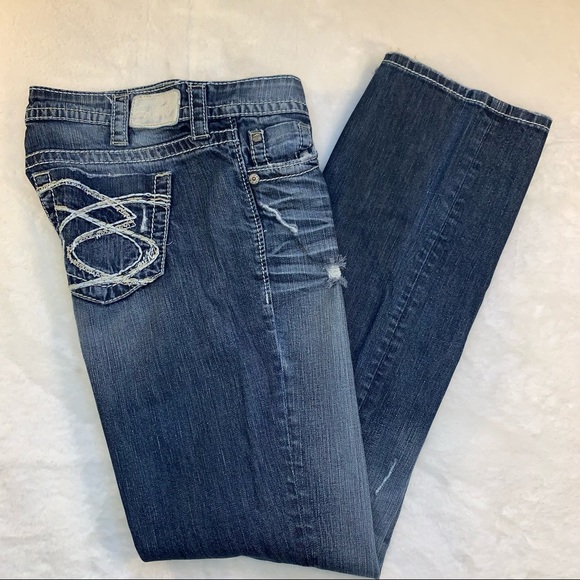 Silver Lola 17" Straight Leg Blue Jeans Distressed Women's  33x30. - Picture 11 of 11